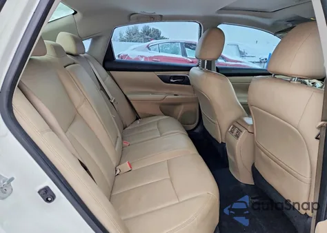 2016 Nissan Altima 2.5 z USA, uszkodzony, nr VIN 1N4AL3AP0GC265394